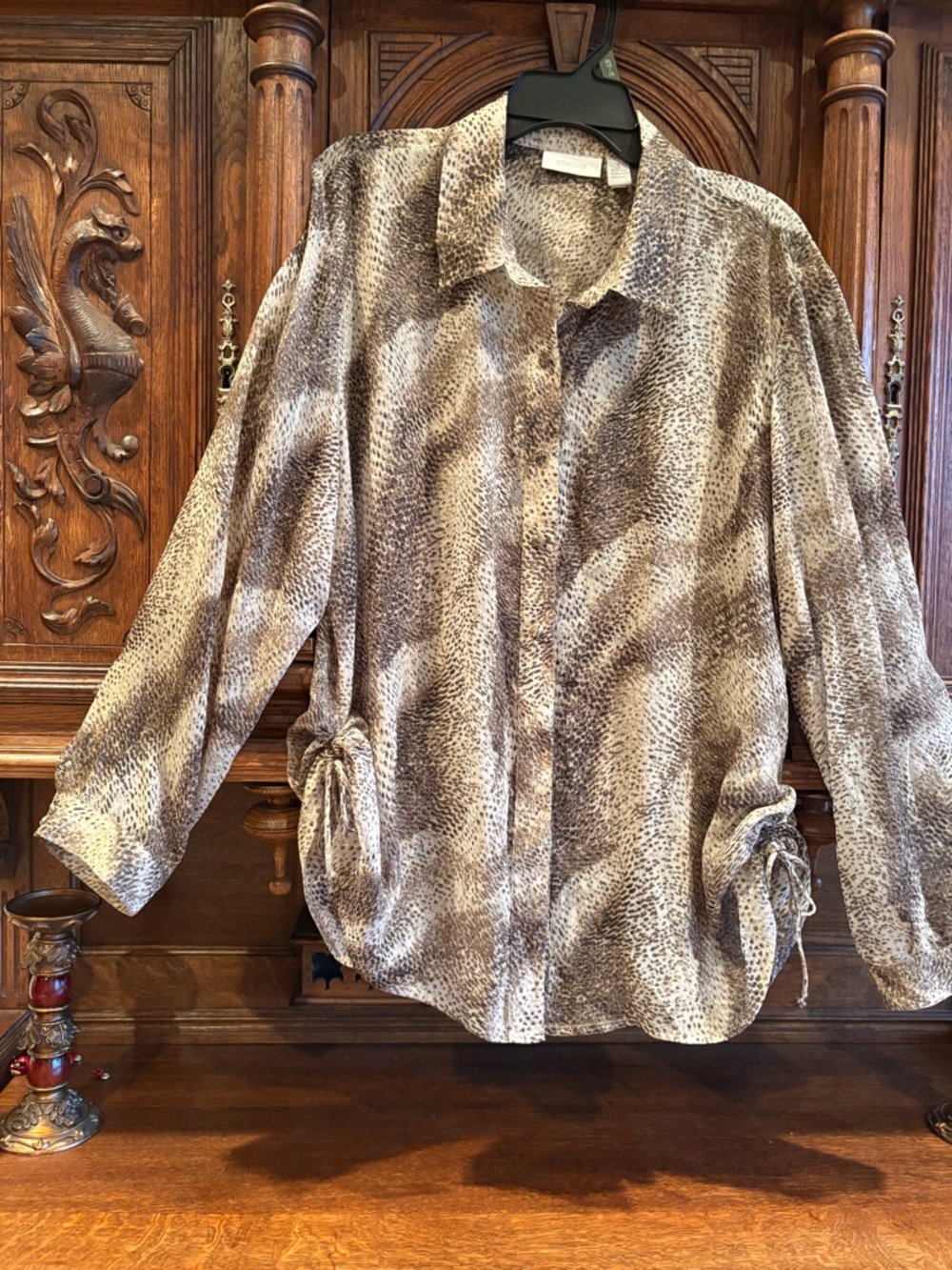 Chico's Taupe / Brown sheer Speckled Button-Up Top size 3